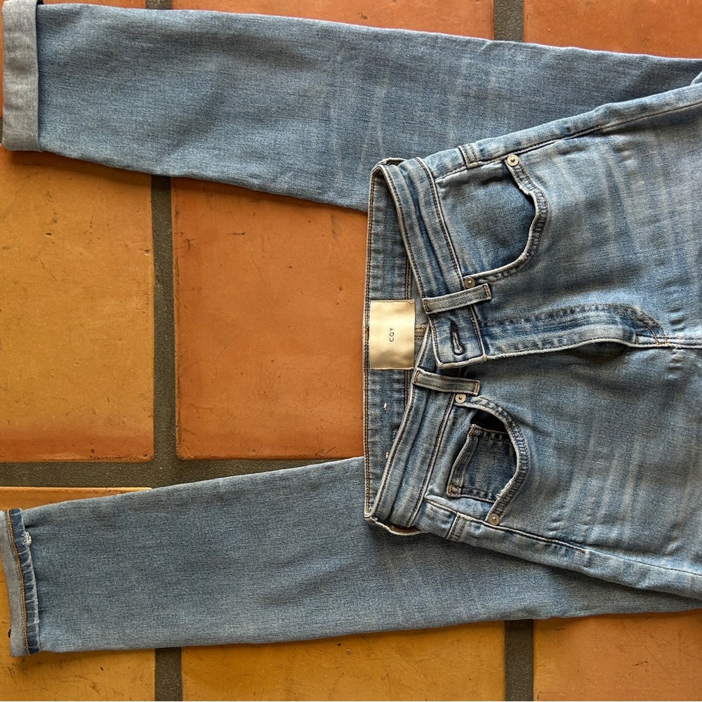 COY Women's Skinny Jeans in Light Blue Wash